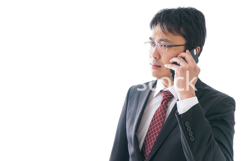 通話するビジネスマン