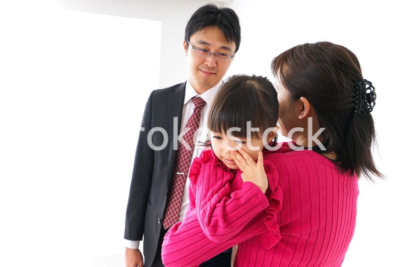 パパを見送る子ども・別れ