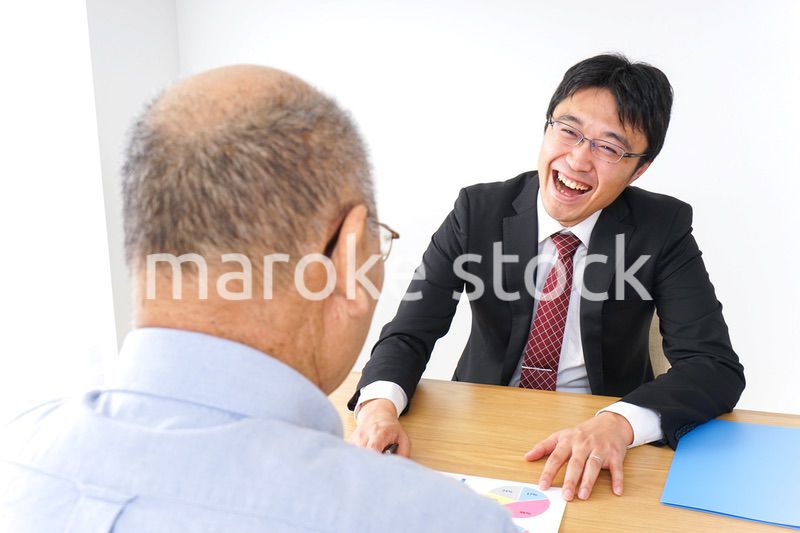 営業マンと高齢者