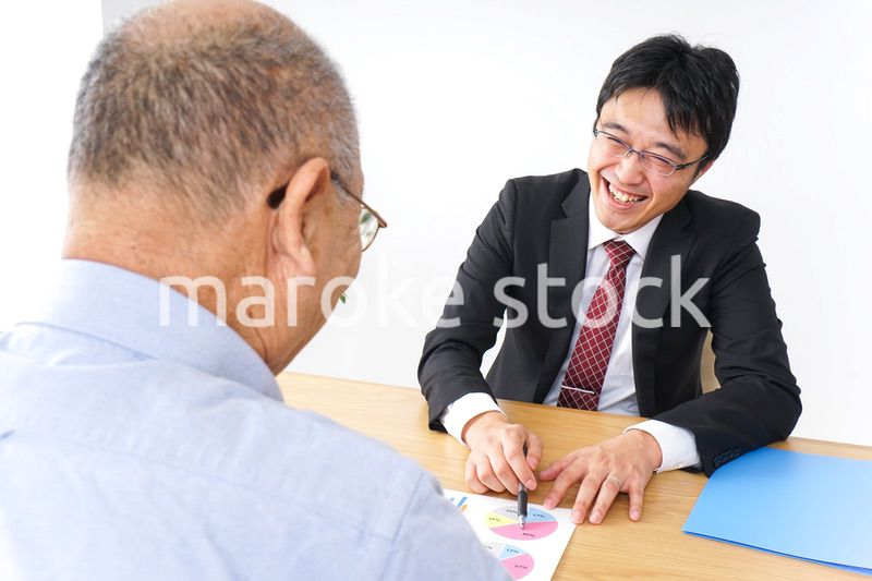 営業マンと高齢者