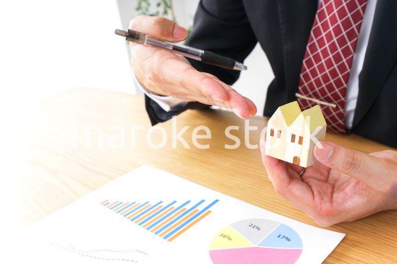 不動産営業のビジネスマン