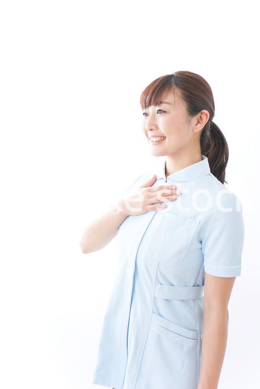 信頼できる若い看護師