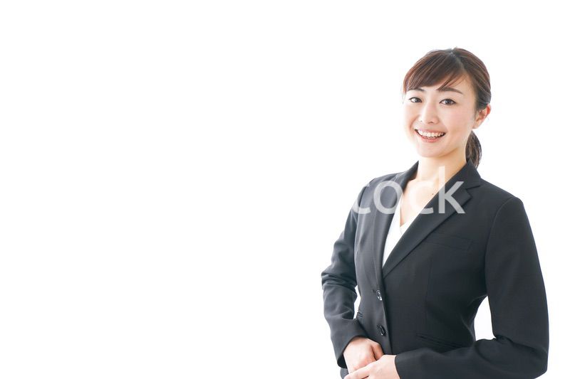 笑顔の若いビジネスウーマン