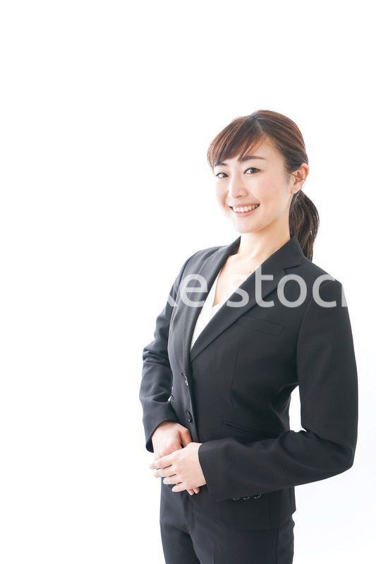 笑顔の若いビジネスウーマン