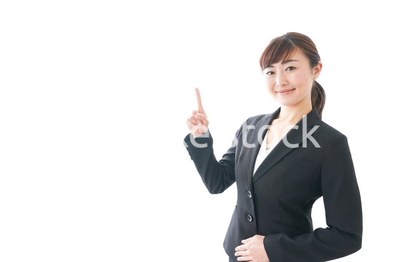 笑顔の若いビジネスウーマン