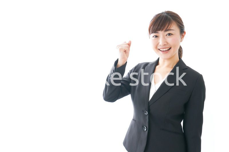 笑顔の若いビジネスウーマン