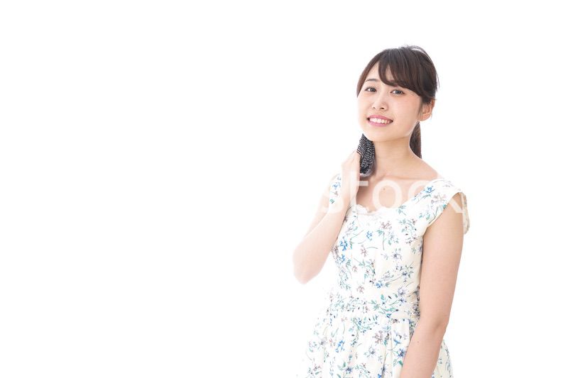 猛暑・汗をかく女性