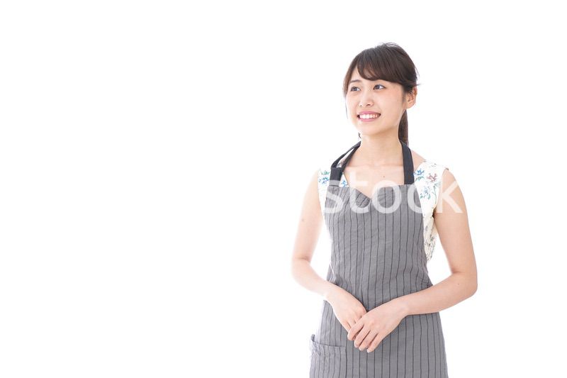 注文を取るカフェスタッフ