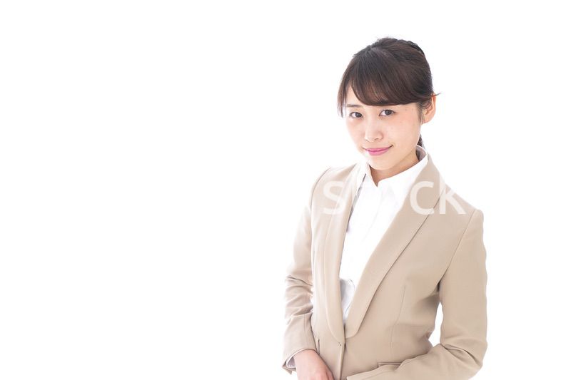 笑顔のビジネスウーマン・おもてなし