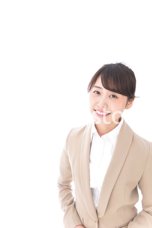 笑顔の若いビジネスウーマン