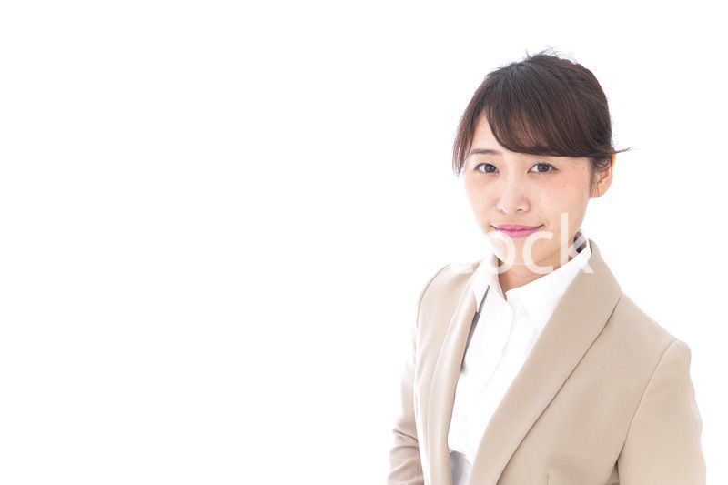 笑顔のビジネスウーマン・おもてなし