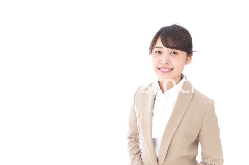 笑顔の若いビジネスウーマン