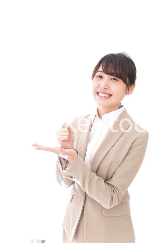 ひらめくビジネスマン・ビジネスアイデア