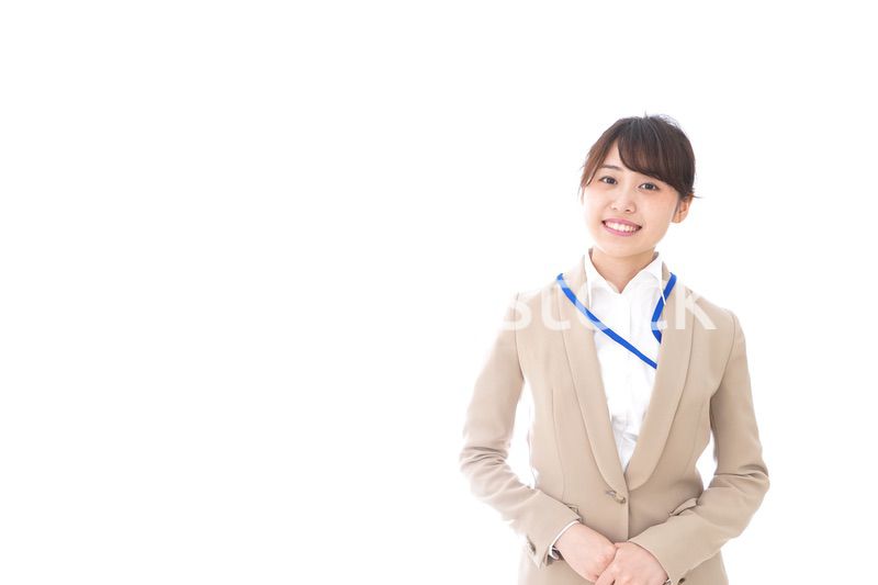 笑顔の若いビジネスウーマン