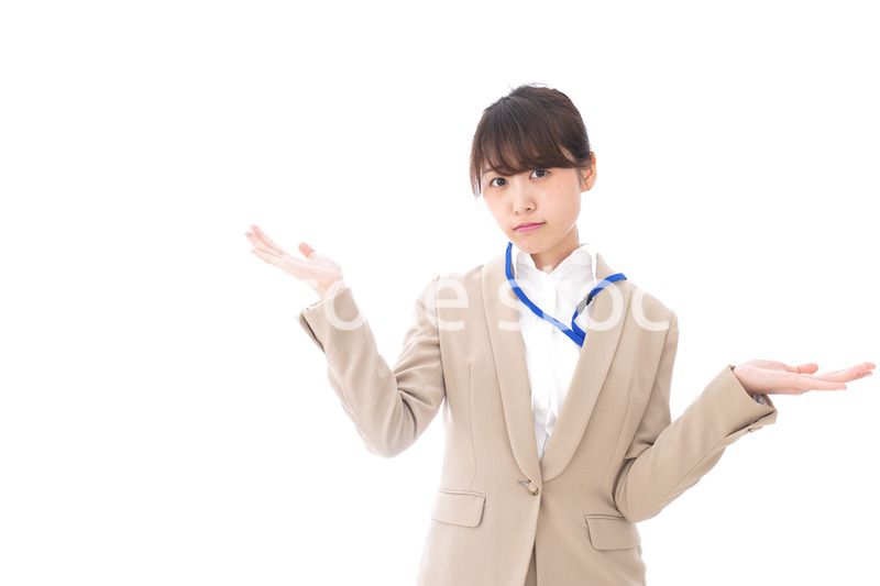 比較をするビジネスウーマン