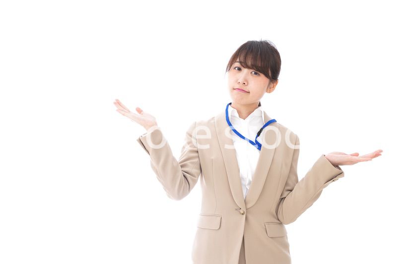 比較をするビジネスウーマン