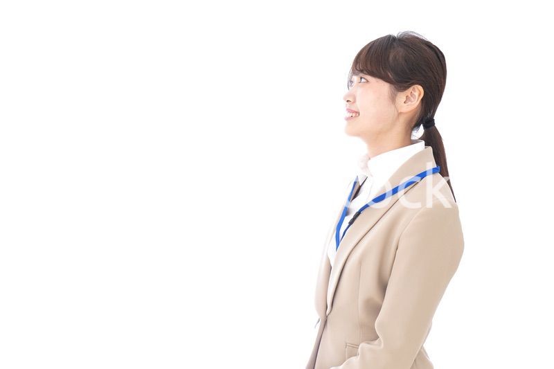 オフィスで働く女性