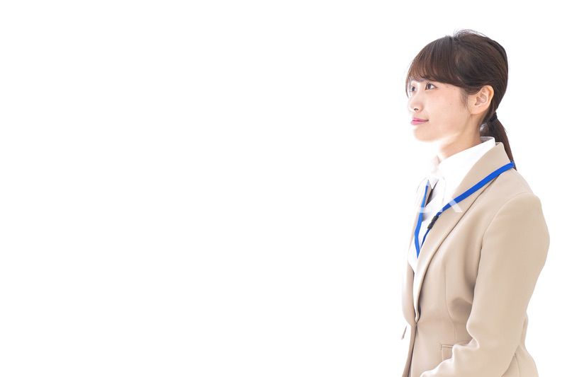 笑顔の若いビジネスウーマン