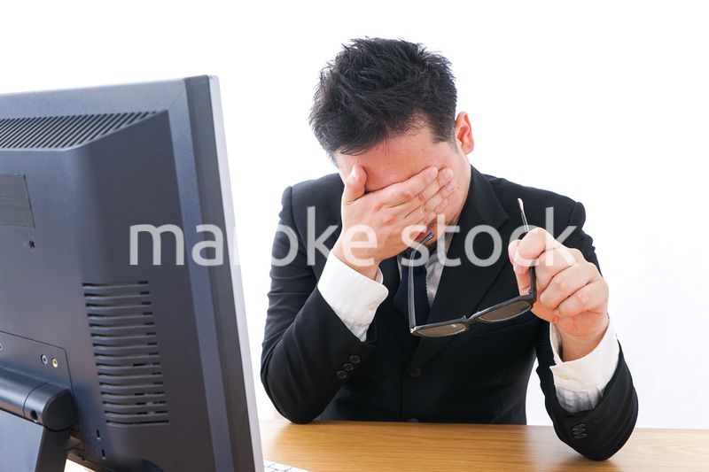 長時間労働に疲れるビジネスマン・働き方改革