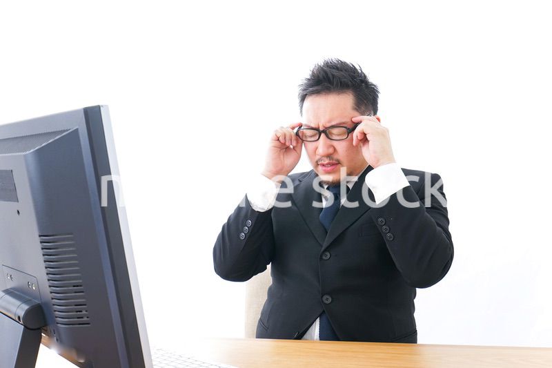 長時間労働に疲れるビジネスマン・働き方改革