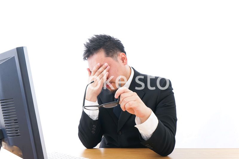 長時間労働に疲れるビジネスマン・働き方改革