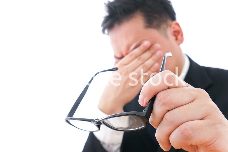 長時間労働に疲れるビジネスマン・働き方改革