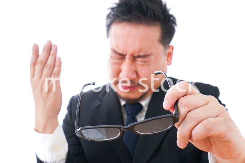 長時間労働に疲れるビジネスマン・働き方改革