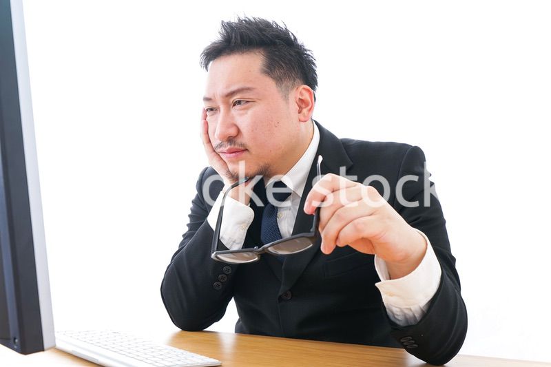 長時間労働に疲れるビジネスマン・働き方改革