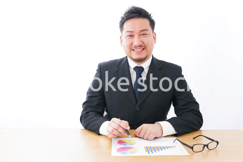 笑顔のビジネスマン