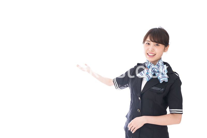 案内をするキャビンアテンダント