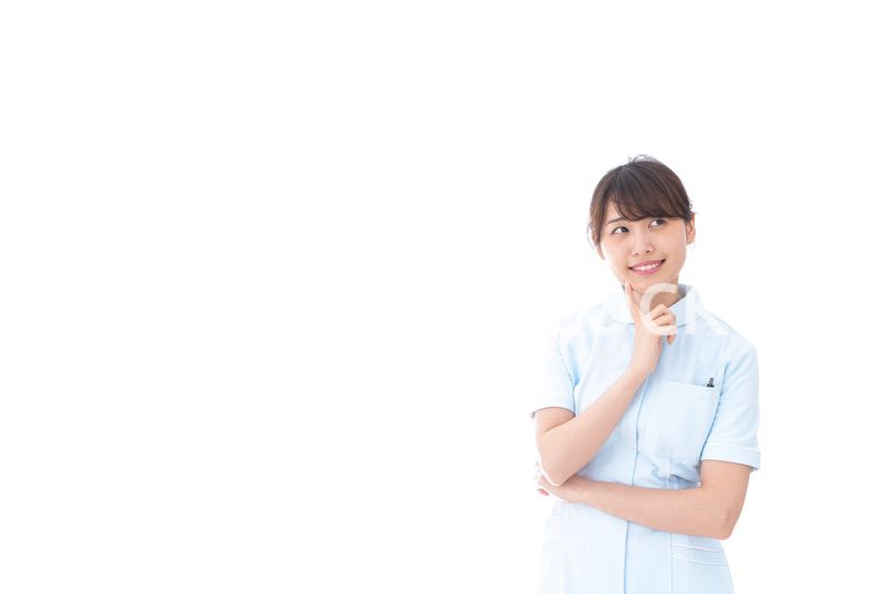 悩む看護師