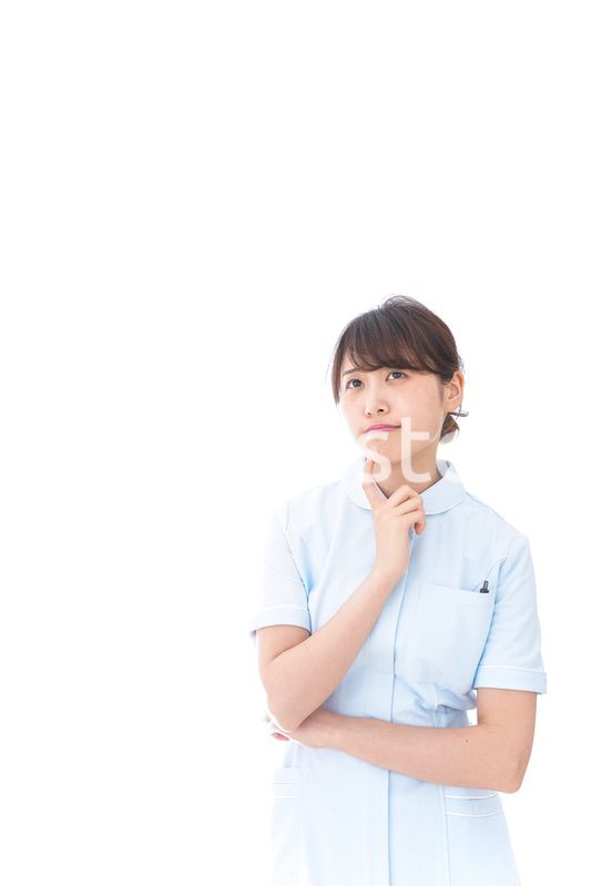 悩む看護師