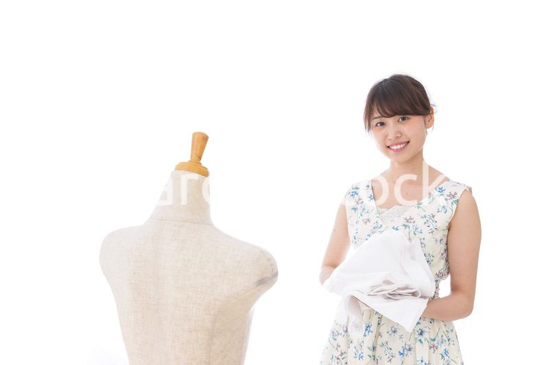 アパレル店員