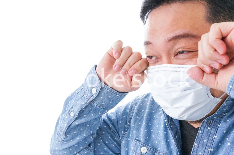花粉症の男性