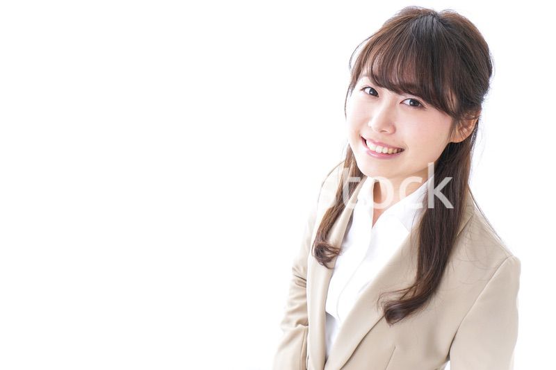 笑顔の若いビジネスウーマン