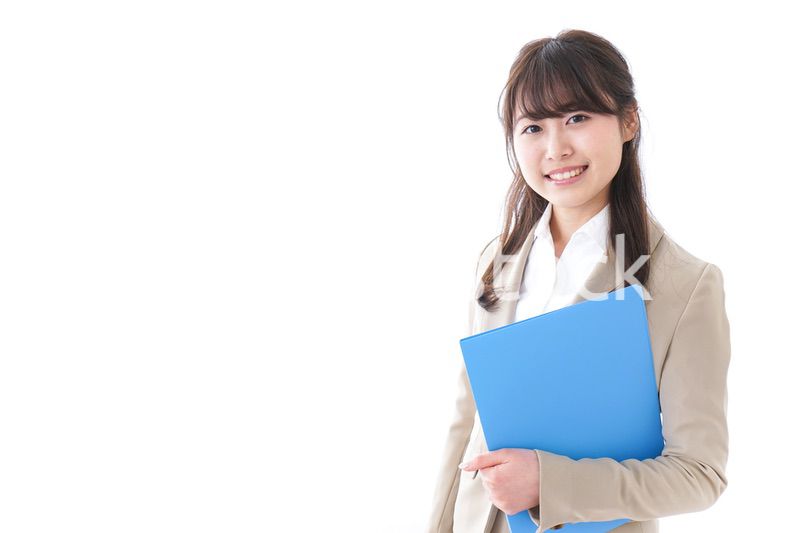 笑顔の若いビジネスウーマン