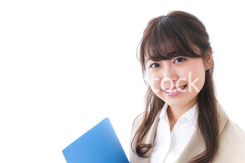 笑顔の若いビジネスウーマン