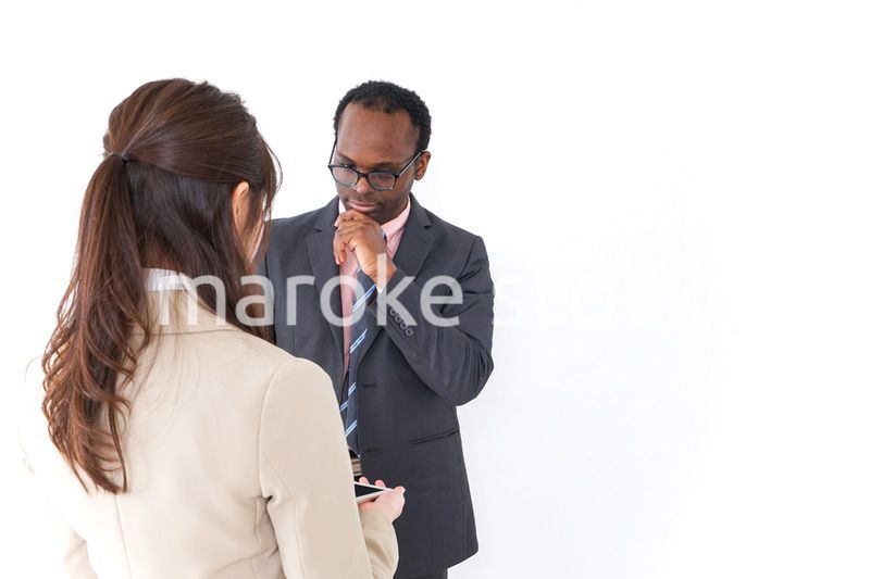 部下を指導する上司