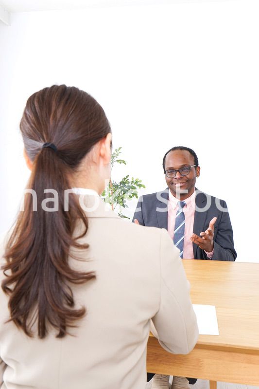 面接官と就活生