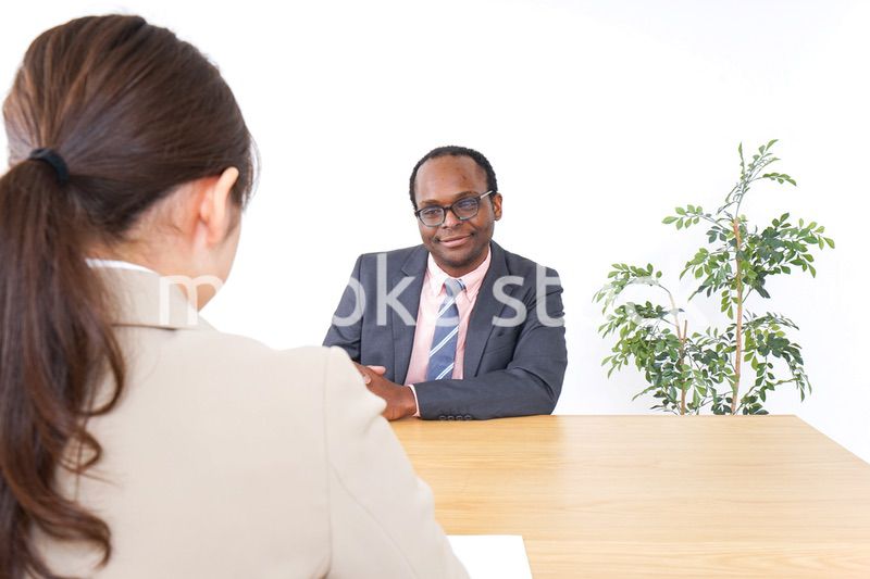 面接官と就活生