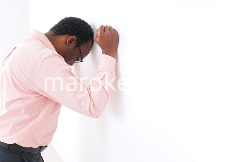 具合の悪い男性