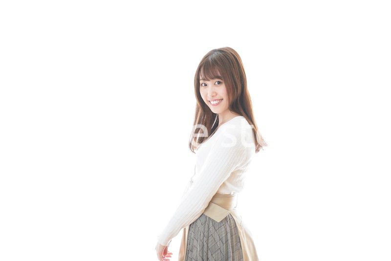 笑顔の若い女性ポートレート