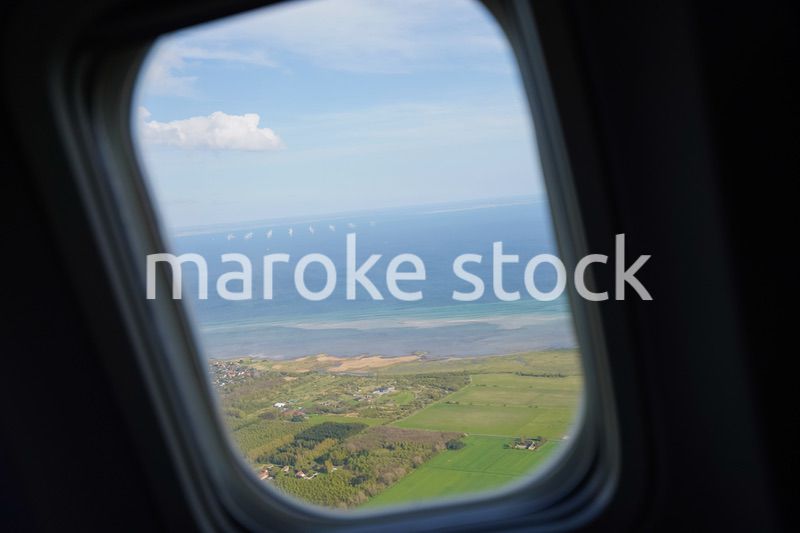 飛行機から眺める風景