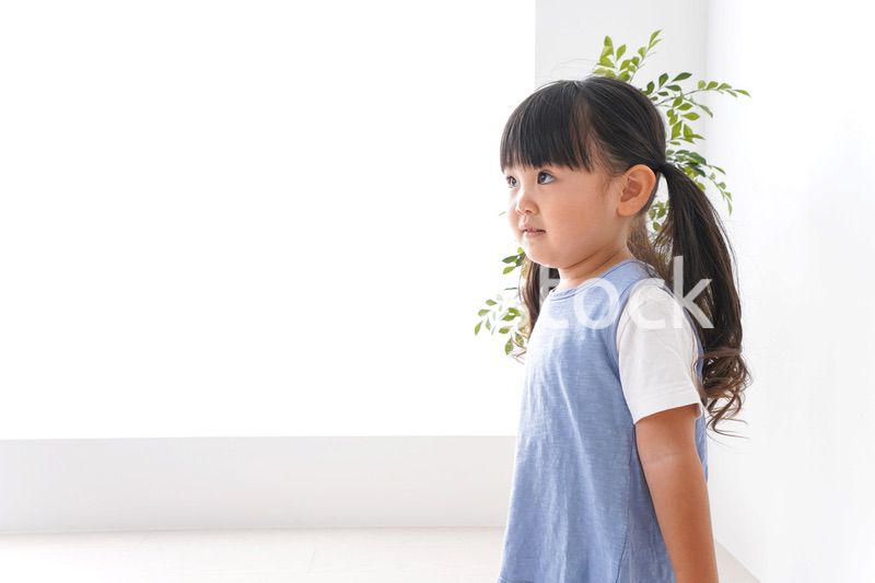 友達と遊ぶ女の子たち