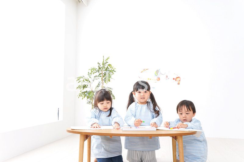 こども園・幼稚園・保育園