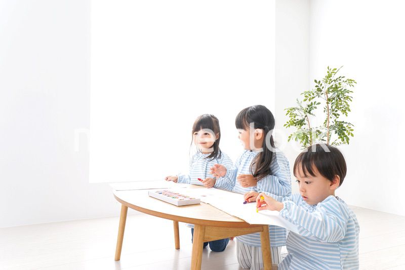 こども園・幼稚園・保育園