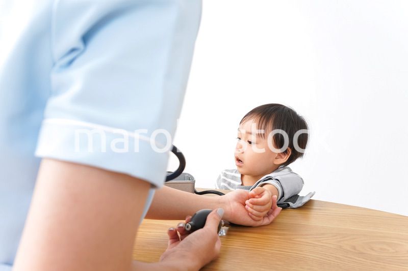 看護師と男の子