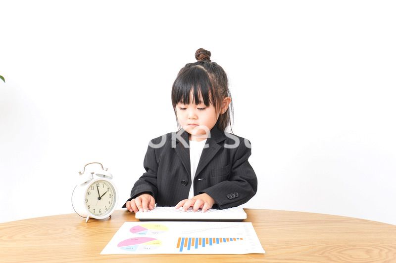 仕事をするビジネスウーマン