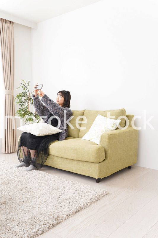 Young vloger streaming her content