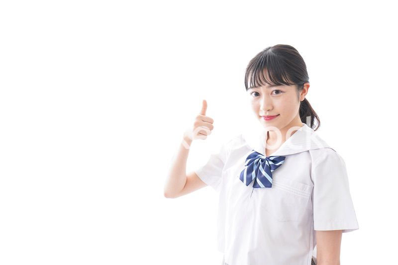 OKサインをする学生